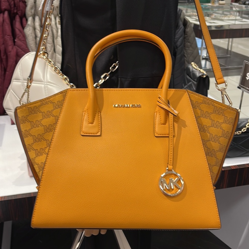 Michael Kors Avril Large Top Zip Satchel Shoulder Bag
Honeycomb - Picture 3 of 16